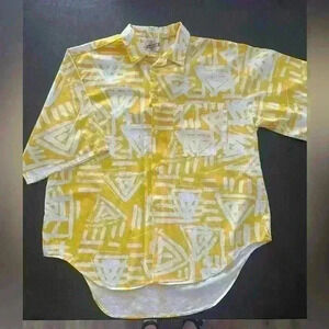 Bonhomme Vintage Size Large Men’s button down shirt. New York